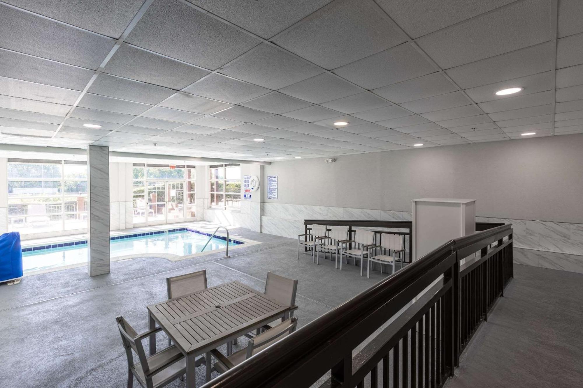 Country Inn & Suites By Radisson, Lake Norman Huntersville, Nc Exteriör bild